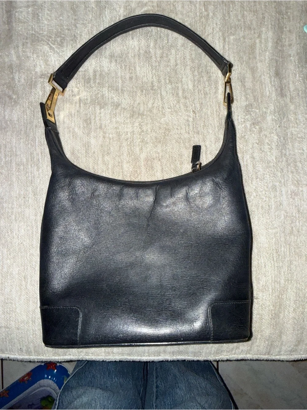 Classic Black Leather Shoulder Bag - Picture 5 of 5